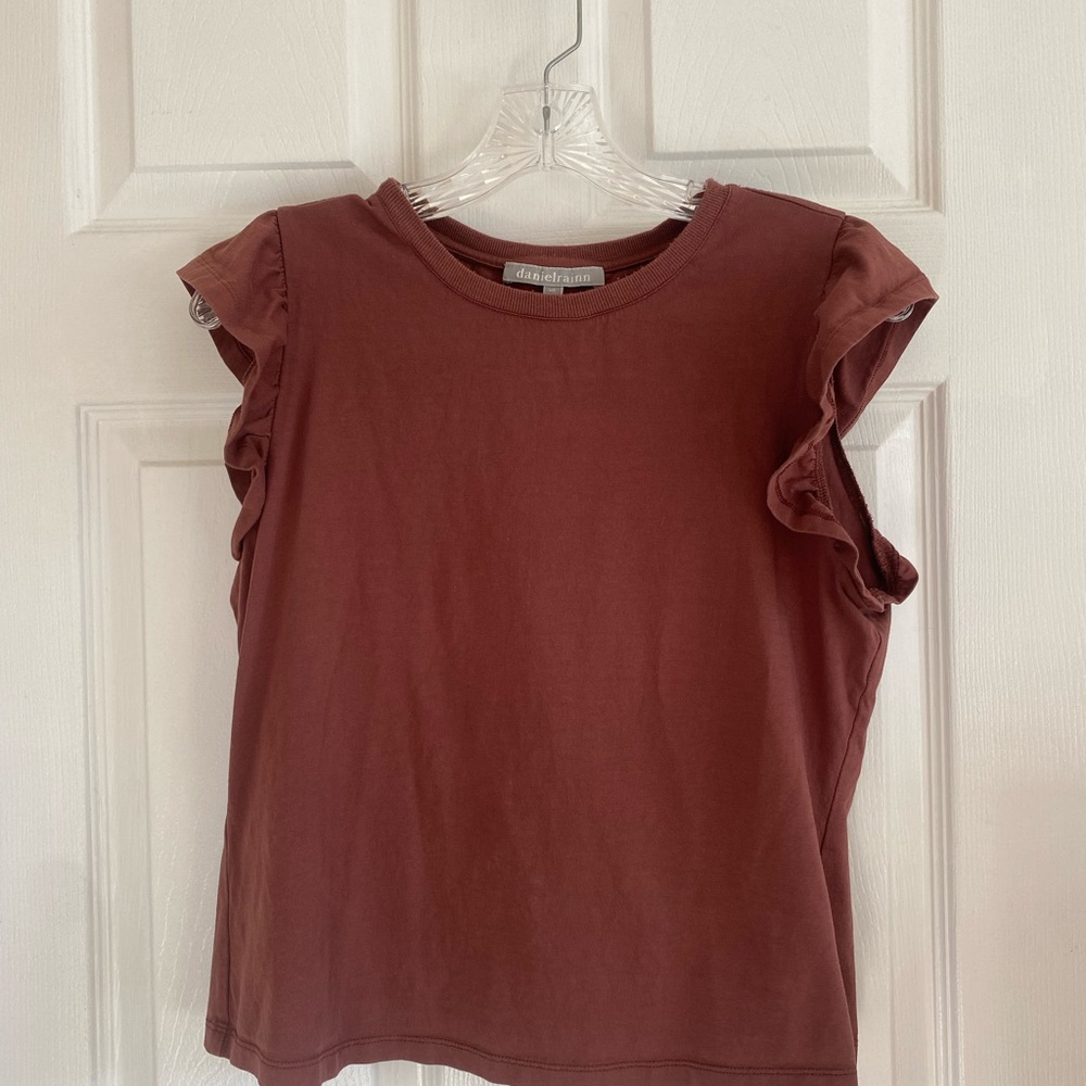 Women's Ruffle Sleeve Top - Brown